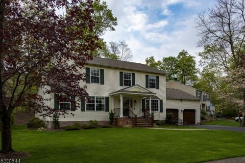 19 Jersey Pl, Fredon, NJ 07860-2315
