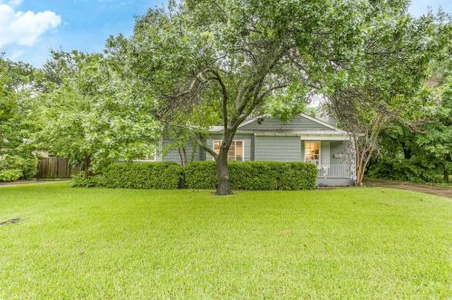 3587 Dryden Rd, Fort Worth TX  76109-3635 exterior