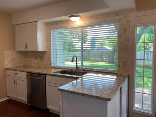 3902 Spring Meadow Ln, Lewisville TX  75028-1206 exterior