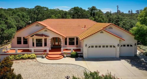 6550 Bergsma Ln, Valley Springs, CA 95252-9100