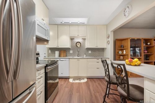 1634 King St, Denver CO 80211-4027 exterior