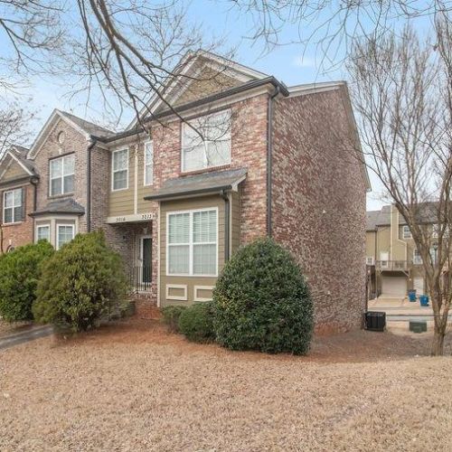 3013 Bayrose Cir, Atlanta, GA 30344-1680