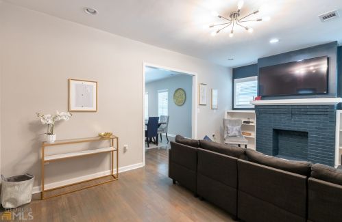 864 Dill Ave, Atlanta GA  30310-4245 exterior