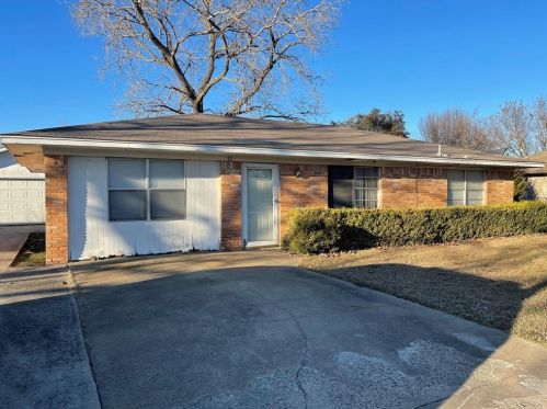 312 Bonnie View Dr, Princeton, TX 75407-6531