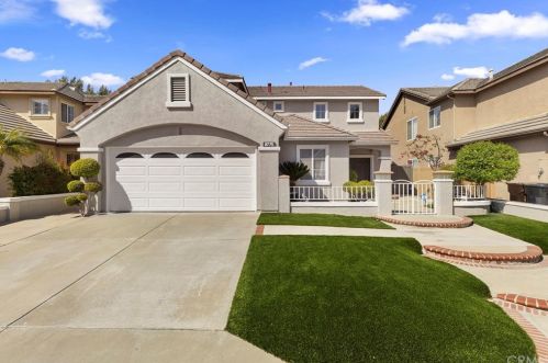 8775 Cloudview Way, Anaheim CA  exterior