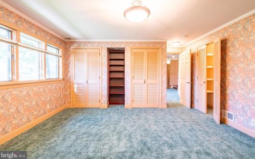 36 Nelson Ridge Rd, Princeton NJ  08540-7436 exterior