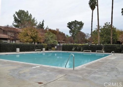 2867 Tropicana Dr, Riverside CA  92504-4282 exterior