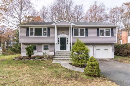 5 Seneca Trl, Dover, NJ 07869-3418
