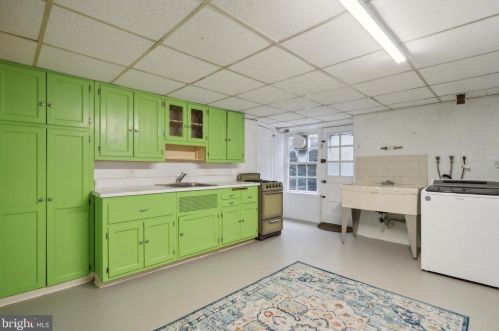 426 Durham St, Philadelphia PA  19119-1222 exterior