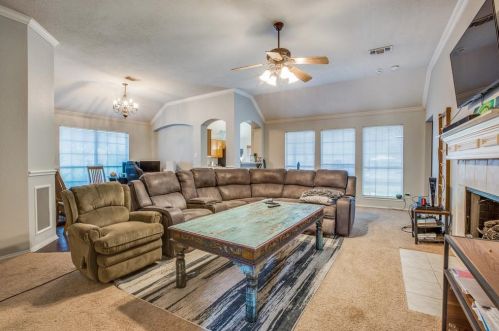 4628 Mustang Dr, Fort Worth TX  76137-5638 exterior