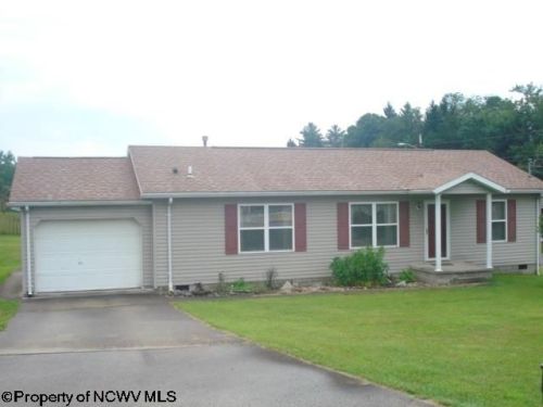 5058 Riverwood Cir, White Hall, WV 26554-9195