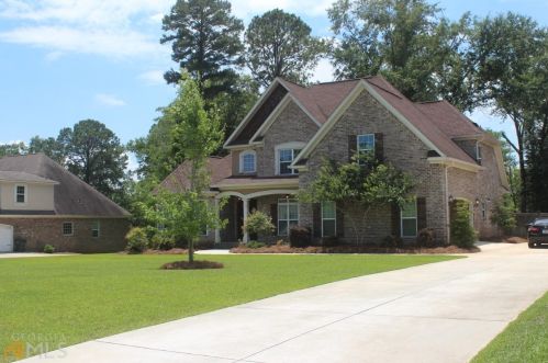 4013 Coosa Dr, Bonaire, GA 31005-2526