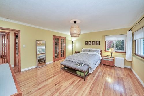 3004 Altura Ave, Glendale CA 91214-3602 exterior