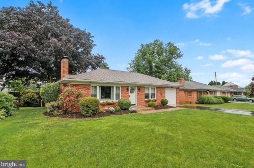 113 Kreidler Ave, York, PA 17402-4926