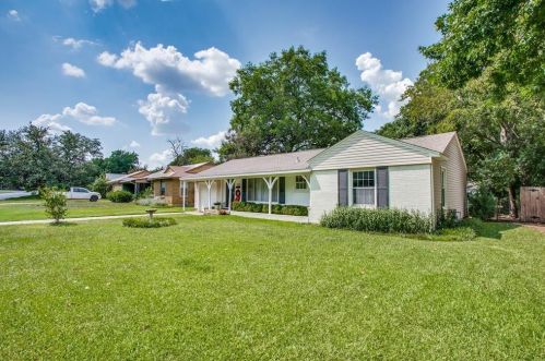 3524 Corto Ave, Fort Worth TX  76109-4556 exterior