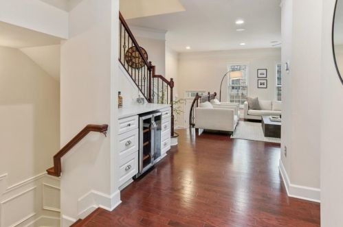 3278 Ferncliff Ln, Atlanta GA  30324-2569 exterior