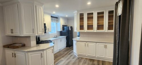 27 Schult St, Keene, NH 03431-5710