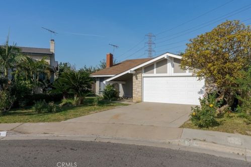 1641 Carnelian St, Anaheim CA  92802-2416 exterior