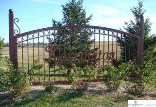 20330 Sheffield Cir, Bennington, NE 68007-1872