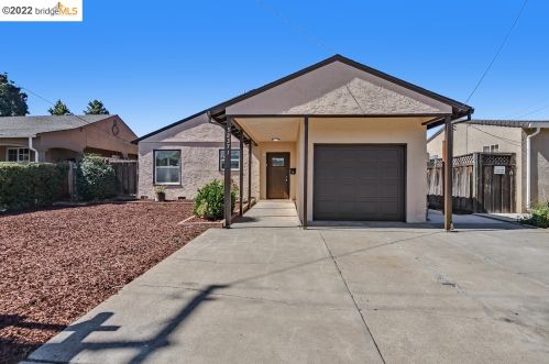 32371 Seneca St, Hayward, CA 94544-8243