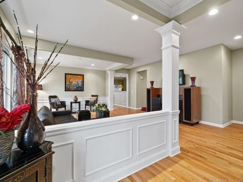 30 Bramble Way, Cheshire, CT 06410-2964