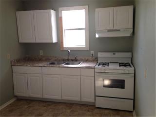 1208 Vargas Rd, Austin TX  78741-3564 exterior