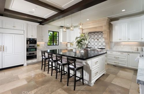 20 Black Falcon, Irvine CA  92603-0420 exterior