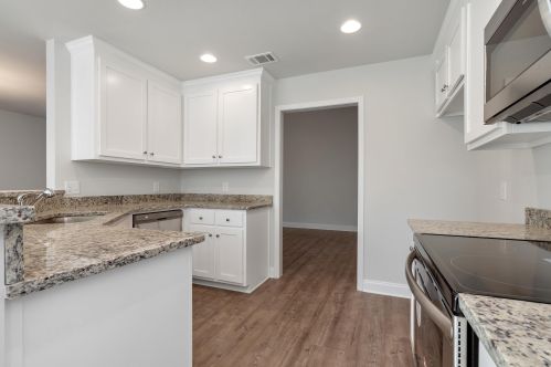 1070 Belmont Park Dr, Commerce, GA 30529-8502