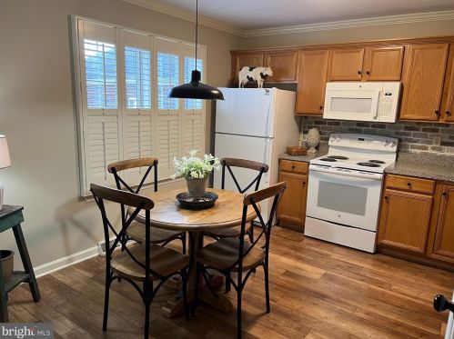 103 Sutherland Rd, Lancaster PA  17603-9020 exterior