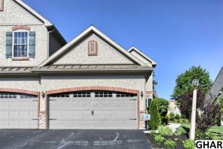1152 Day Star Dr, Harrisburg, PA 17111-3741