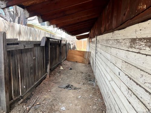 5783 60th Ave, Arvada CO  80003-5713 exterior