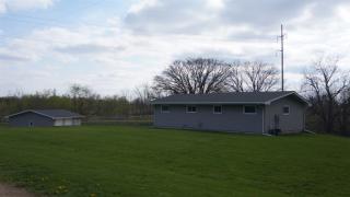 521 Keith Rd, Winnebago, IL 61088-8504