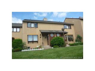 203 Skyview Dr, Cromwell, CT 06416-1841