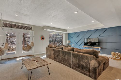 13 Wild Flower Dr, Alpine UT exterior