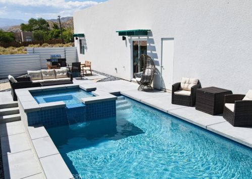 9726 Palm Dr, Desert Hot Springs, CA 92240-1832