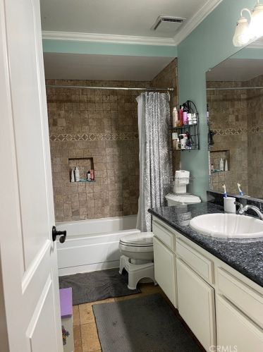 8 Delamesa, Irvine CA  92620-1838 exterior