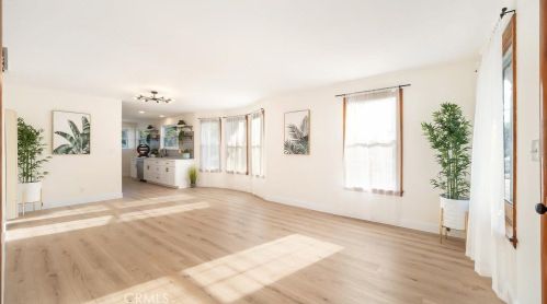 191 D St, Colton, CA 92324-2855