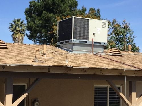 8052 Garfield St, Riverside CA  92504-3005 exterior