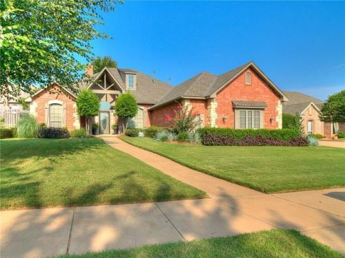 3817 River Downs Dr, Edmond, OK 73034-2616