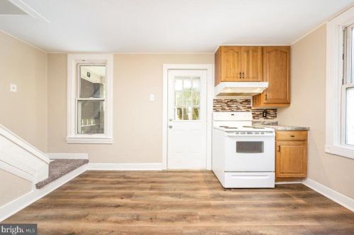 1722 King St, York PA  17404-5619 exterior