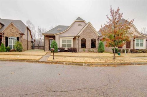1989 Rochelle Ln, Cordova, TN 38016-5444