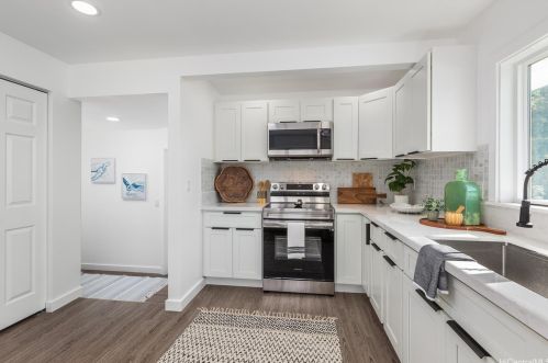 2803 Henry St, Honolulu HI  96817-1144 exterior