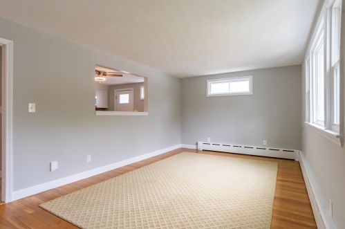 21 Palisade Dr, Nashua NH  03062-2119 exterior