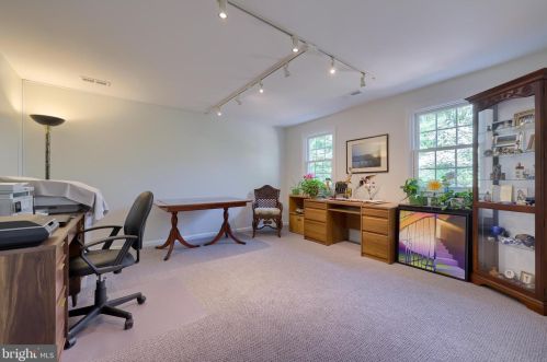 2033 Crescent Rd, York PA  17403-4760 exterior