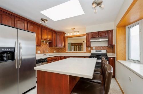 5215 Church St, Skokie IL  60077-1126 exterior