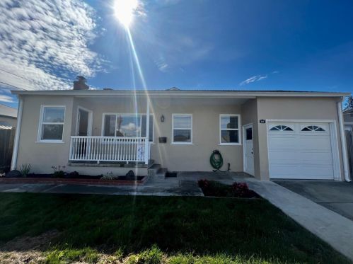 337 Cherry Way, Hayward, CA 94541-1906