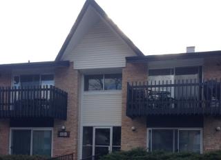 19 Kingery Quarter, Willowbrook IL 60527-7222 exterior