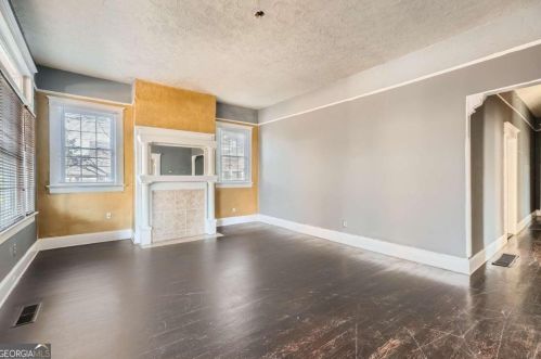 446 Holderness St, Atlanta GA  30310-1758 exterior