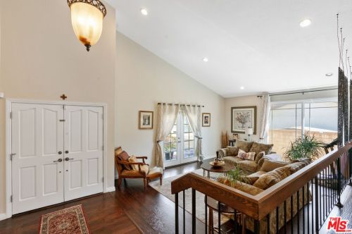 1645 Fairford Dr, Fullerton, CA 92833-1506