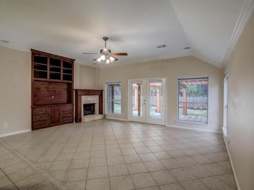 4520 Eagle Feather Dr, Austin TX  78735-6466 exterior